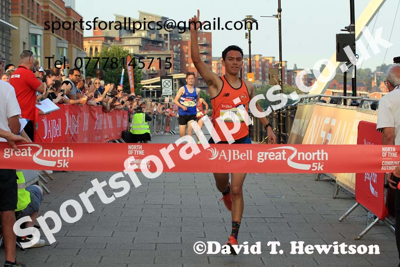 AJ Bell Great North 5k, Newcastle Quayside.  Photo: David T. Hewitson/Sports for All Pics